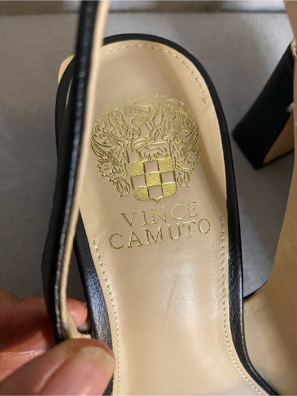 Vince Camuto Black Leather Pointed Slingback Pumps - Picture 2 of 6